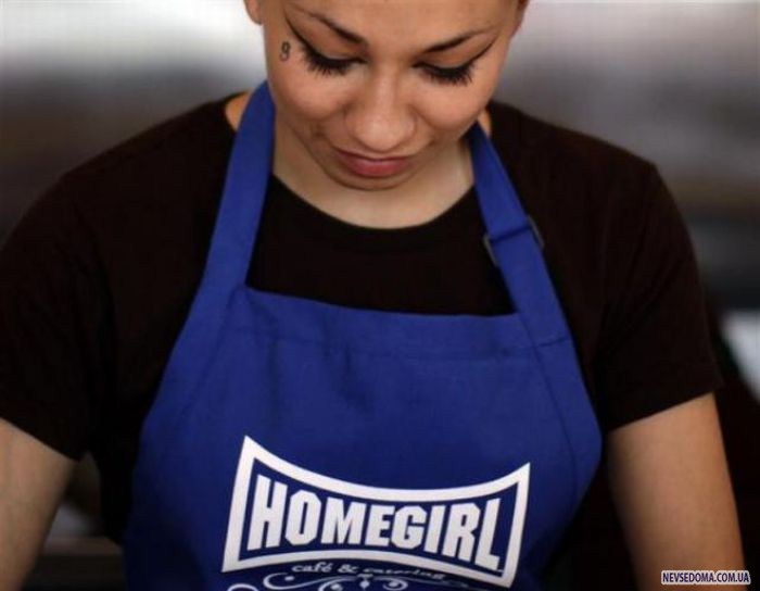   Homegirl Cafe (16 )
