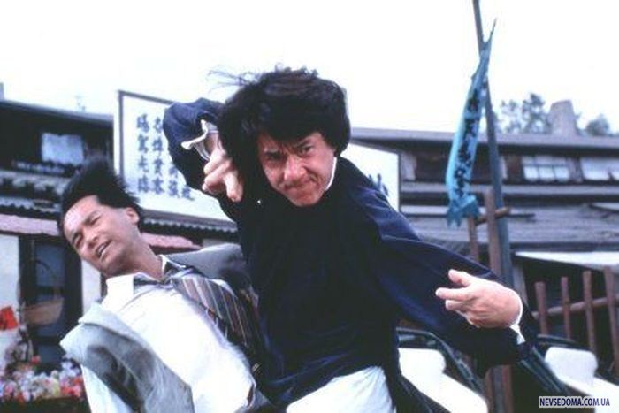 5. Джеки Чан (Jackie Chan), 111 ролей в кино, год рождения 1954, первый фильм 1962 г.