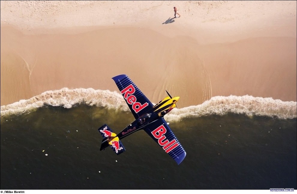 930   Red Bull Air Race    