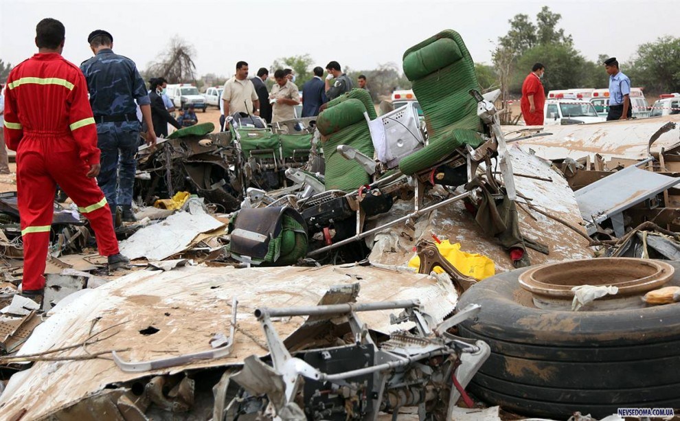 ss 100512 libya crash 03.ss full 990x613   