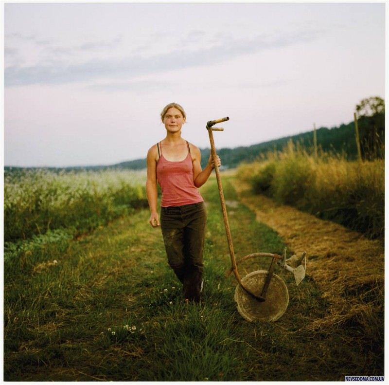 4.       «Growing Things Farm»  , . (Anna Mia Davidson / Character Project)