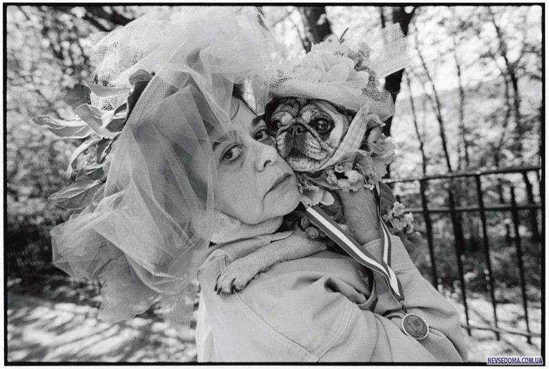 23.      ,    ,  -  -. (Mary Ellen Mark / Character Project)