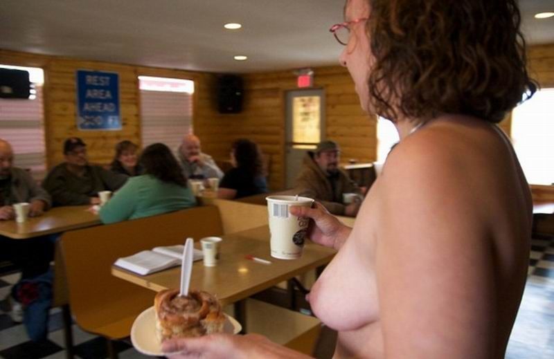   (Grand View Topless Coffee Shop) (10 )