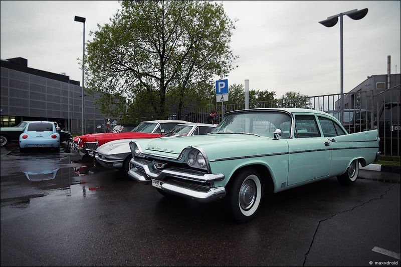      ,         .       Dodge Coronet 1957 .   325 . (5,3 )  4- ,   , 14-  .        ,      ,      49000 !