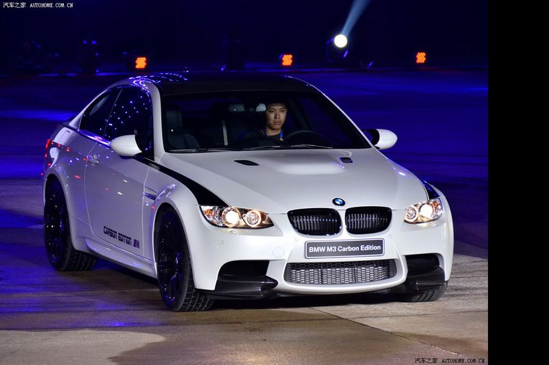 BMW M3 Carbon Edition (24 )