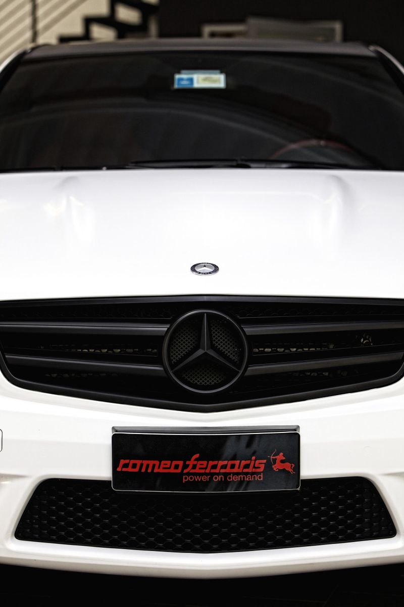 Mercedes-Benz C63 AMG WhiteStorm  Romeo Farraris (23 )