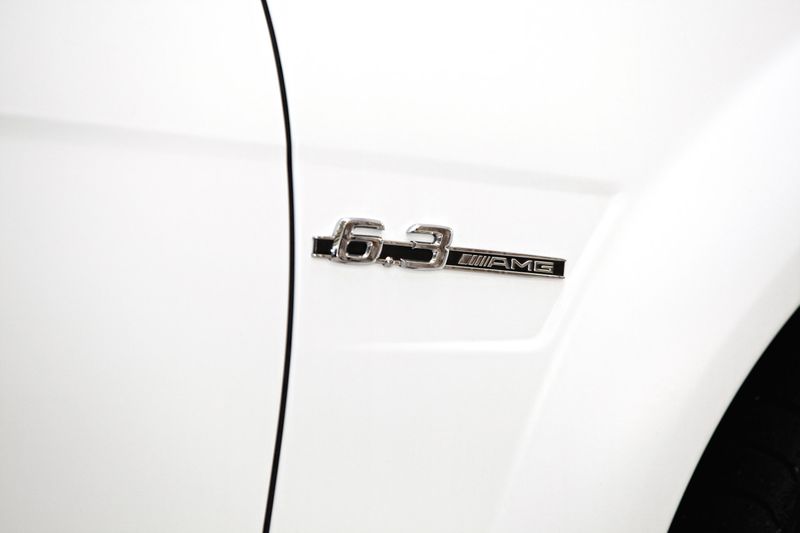 Mercedes-Benz C63 AMG WhiteStorm  Romeo Farraris (23 )