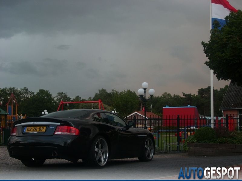 Aston Martin Vanquish  Jaguar XK (5 )