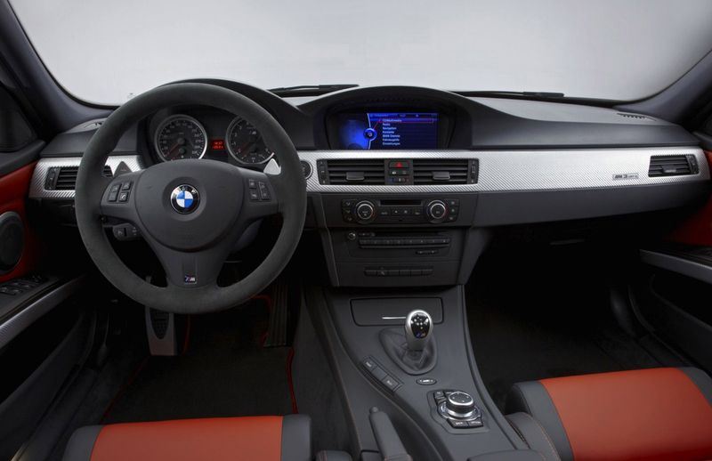 BMW M3 Carbon Racing Technology (50 +)