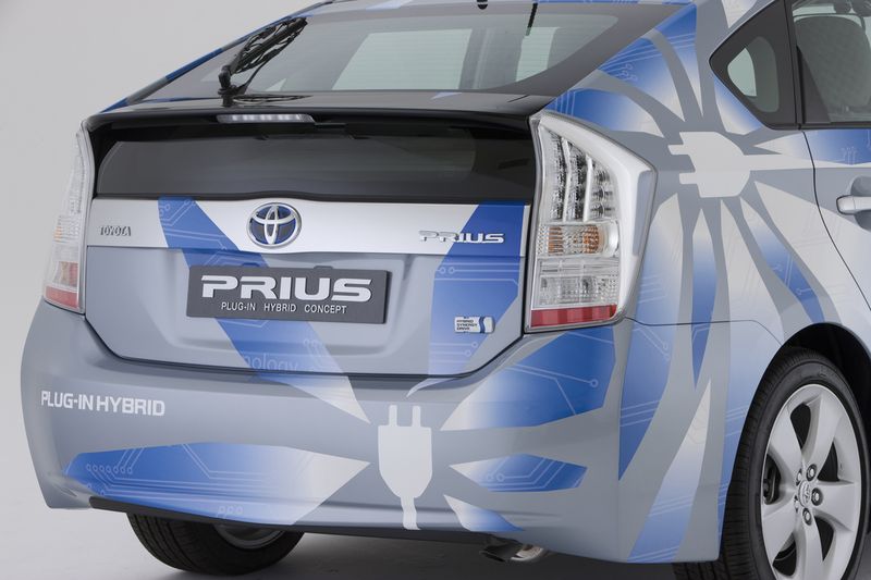  Prius Plug-in     (13 )