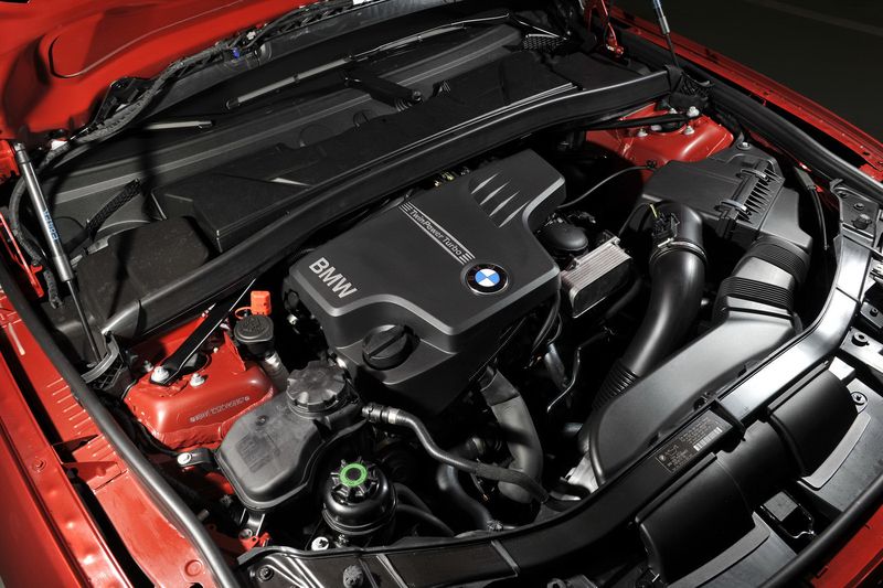  BMW X1 xDrive28i   TwinPower Turbo (54 )