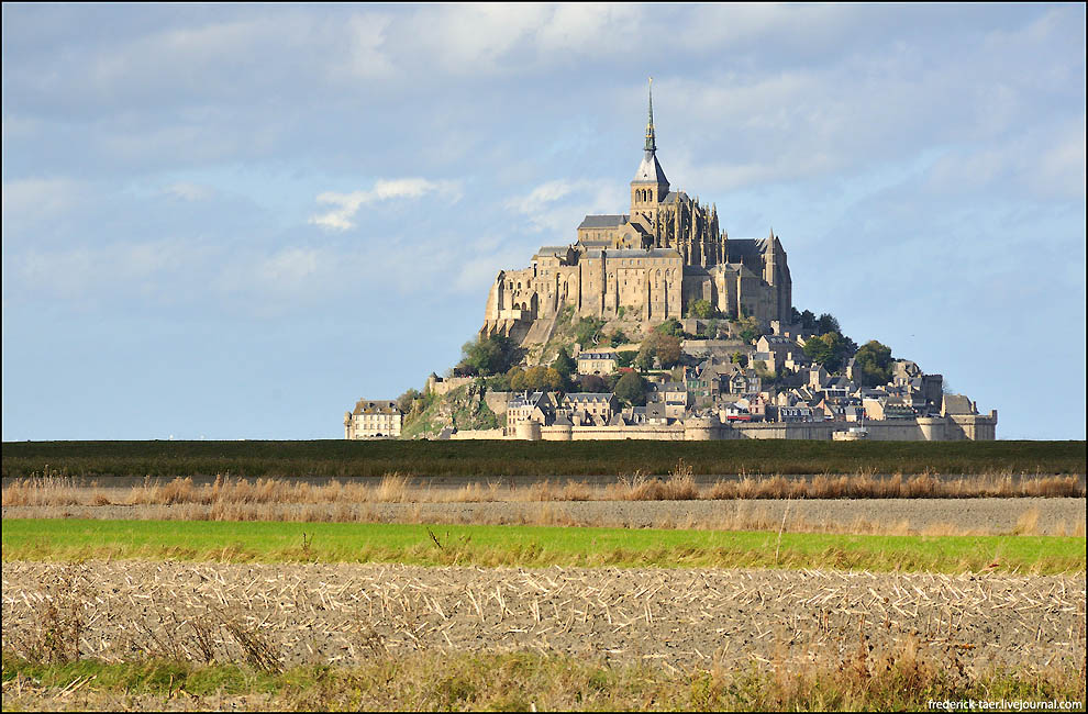 Minas-Tirith-sur-Mer.