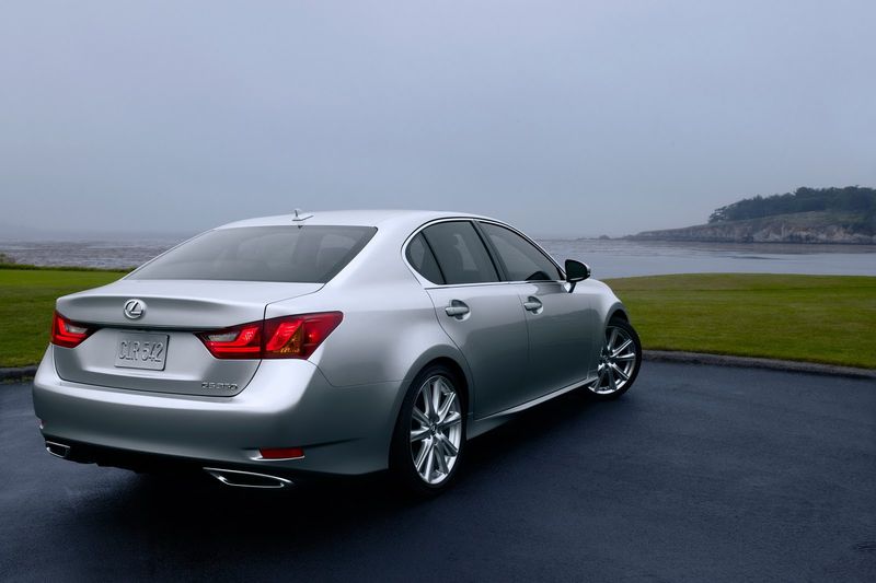    Lexus GS (50 +)