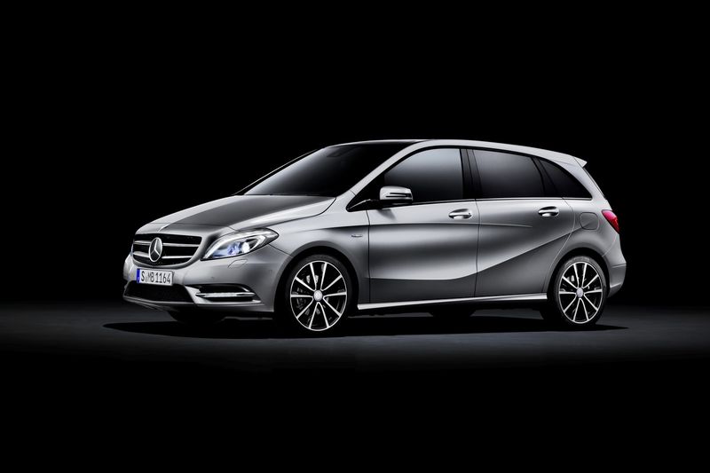  Mercedes-Benz B-Class   (52 )