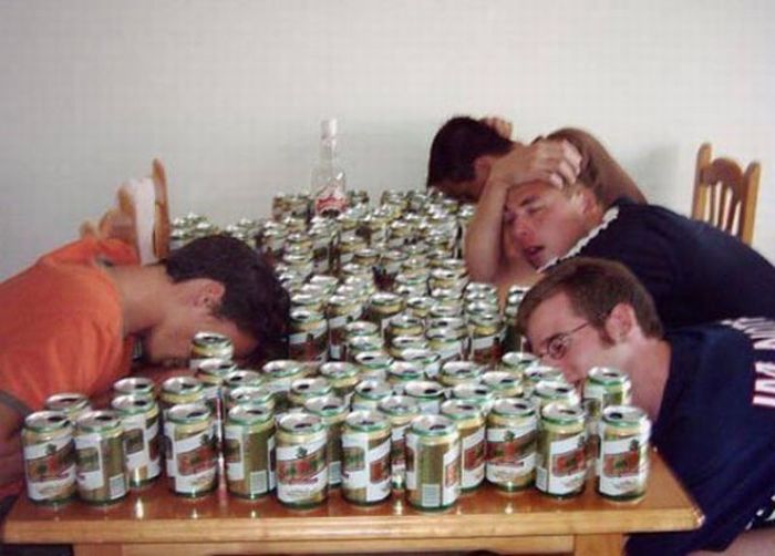 Очень пьяные люди (63 фото)