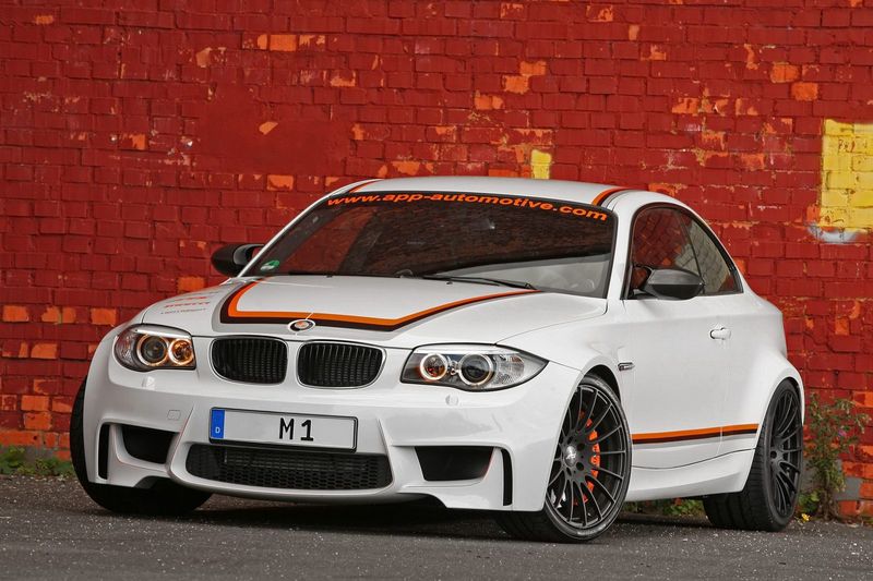 BMW 1 M Coupe  APP Europe (17 )