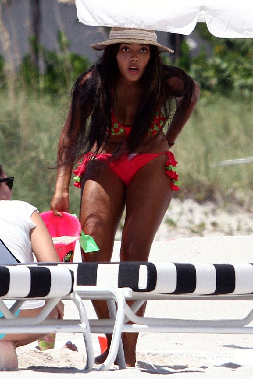 Angela Simmons   (13 ), photo:13