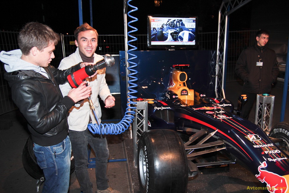 1634 Red Bull Night Race 2011:     