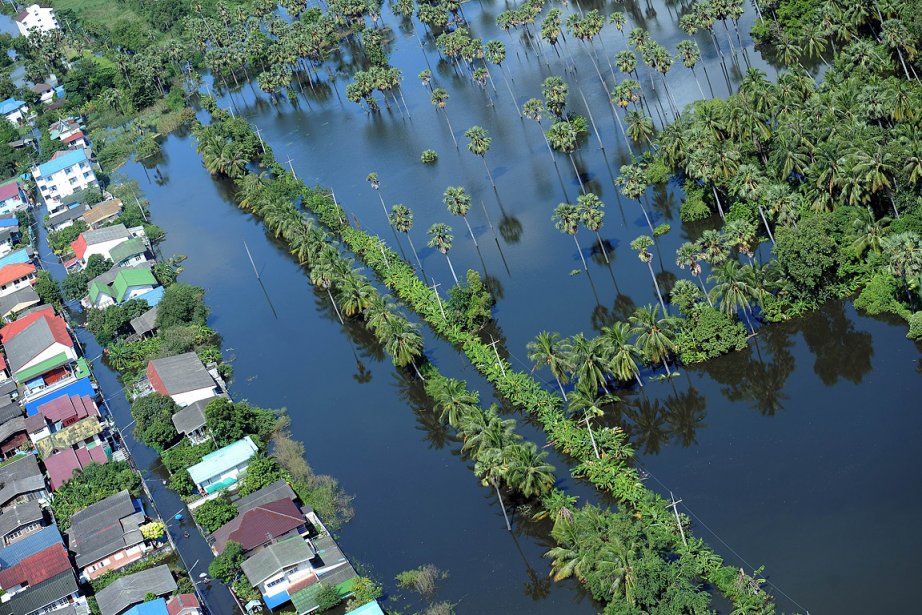 387346 inondations thailande pires depuis decennies   :  