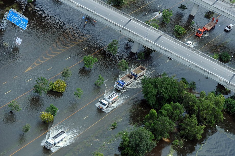 387348 inondations thailande pires depuis decennies   :  