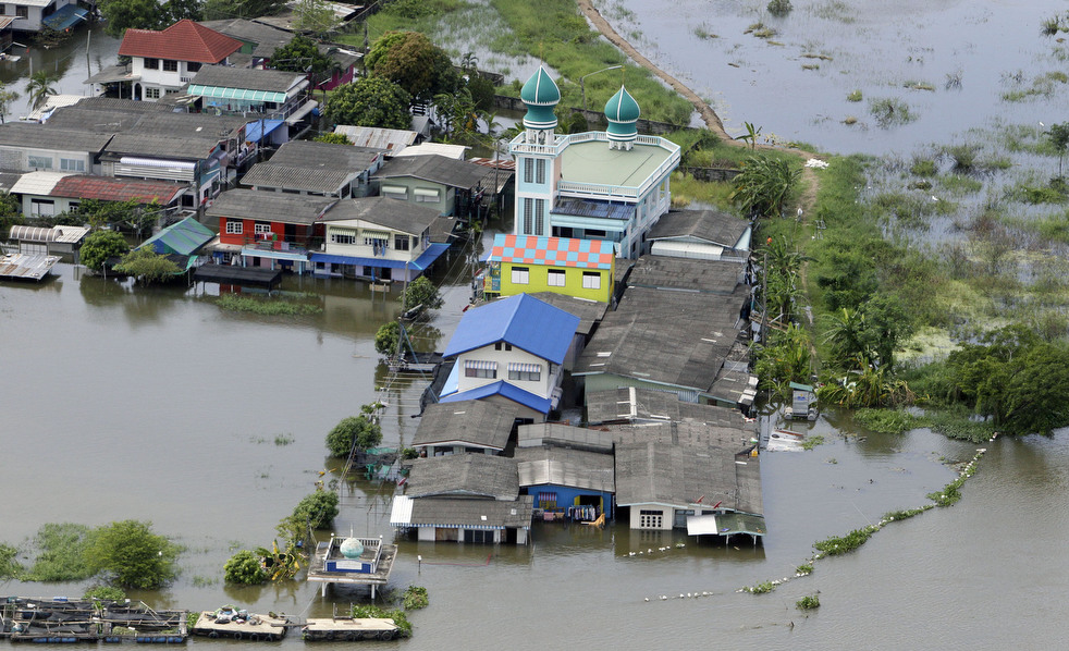 thailand flooding 09   :  