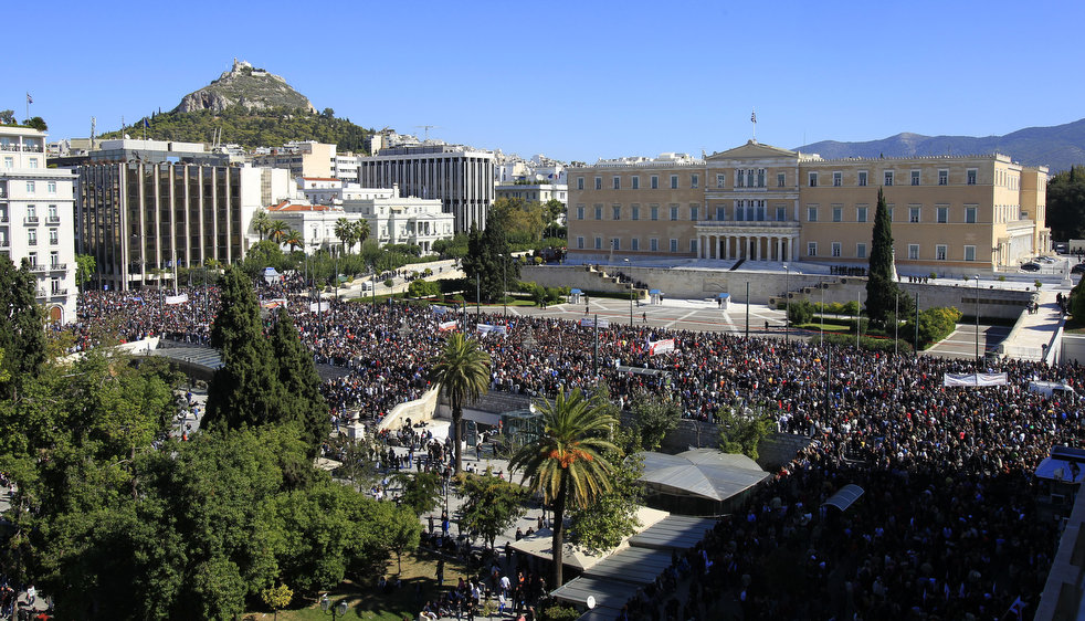 greece riots 101911 02   :   