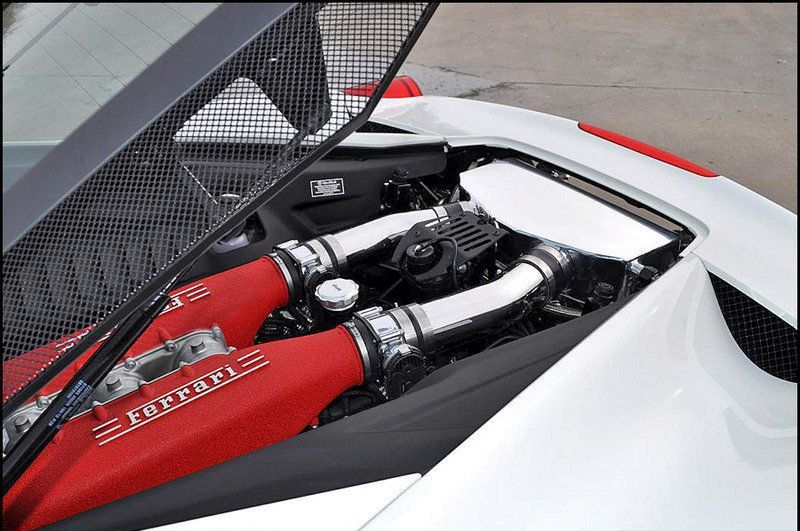 Ferrari 458 Italia    Underground Racing (7 +)