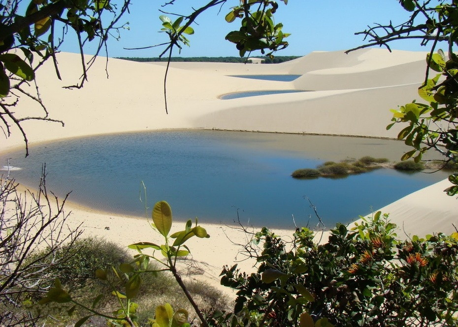 rJLGm000  :   Lencois Maranhenses 