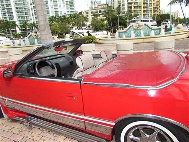 -   Chrysler LeBaron Convertible (37 )