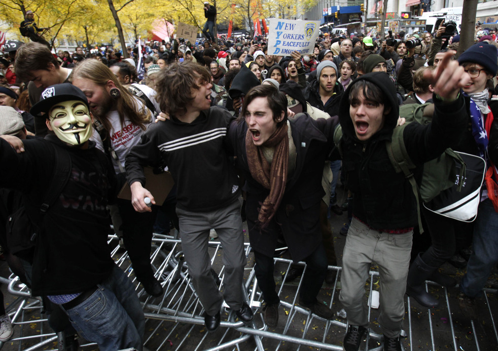 occupy anniversary 04  «  »   