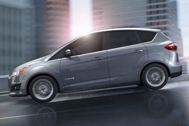  Ford       C-Max (26 )