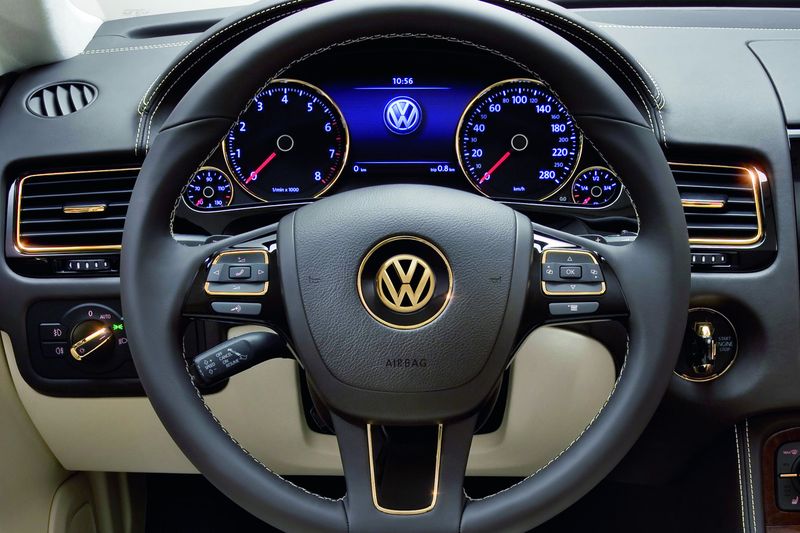     Volkswagen    (21 )