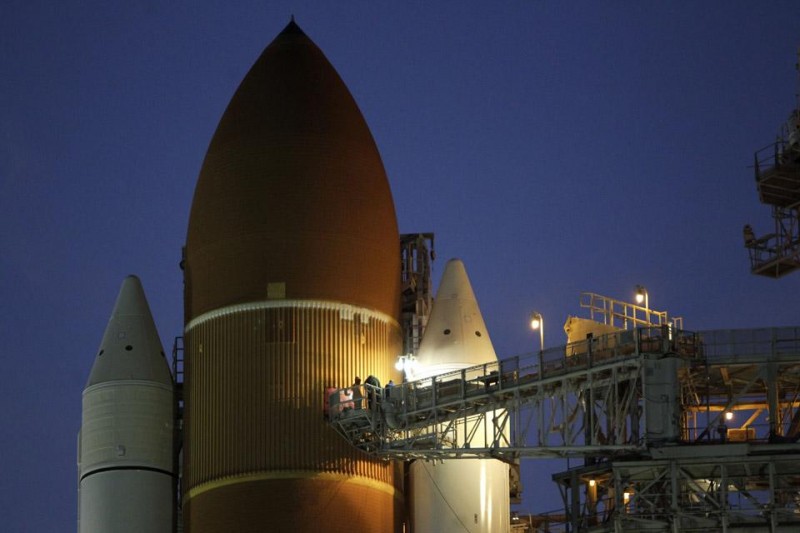 space shuttle preparation 02 800x533  Discovery    