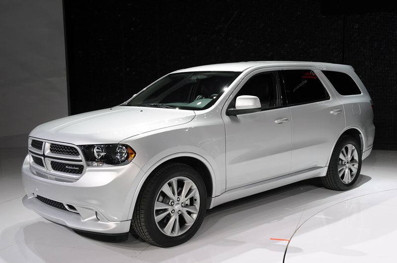   Dodge Durango   Heat      ,  <br>    .  ,     506-  Alpine  <br> 10    Uconnect Voice Command.<br> <br>   Dodge Durango Heat  3,6-  V6  295 ..    <br>   353 .         ,     <br>        30 292 .