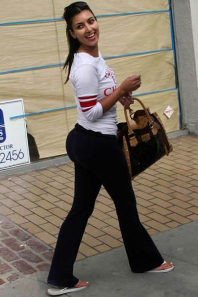  Kim Kardashian (50 ), photo:13