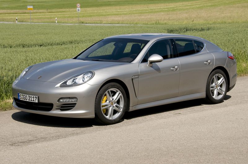  Porsche Panamera      (63 )