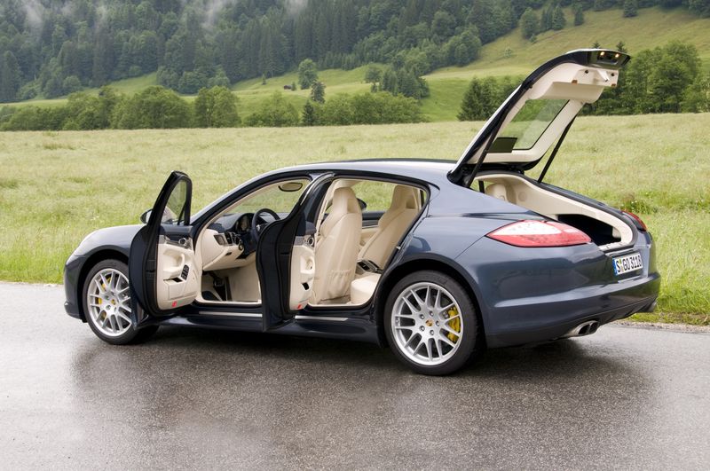  Porsche Panamera      (63 )