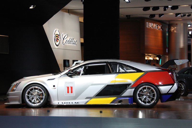 Cadillac CTS-V Coupe SCCA Race Car    (24 )