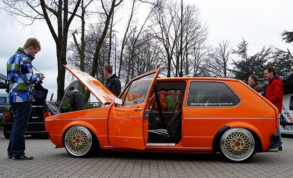   VW Golf MK I (5 )
