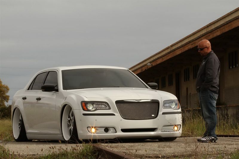   Chrysler 300 (17 +3 )