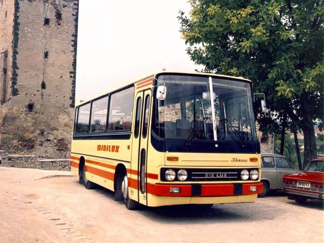 Ikarus 212 LUX (1976)