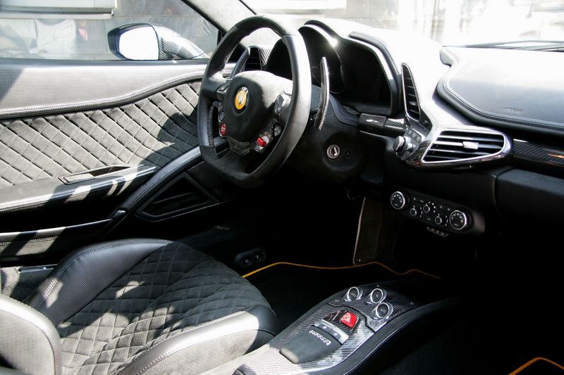 Anderson Germany  Ferrari 458 Italia Black Carbon Edition (15 )