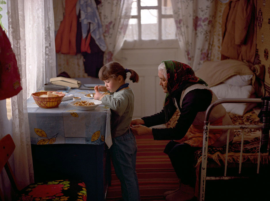 Children Heading Households in Moldova