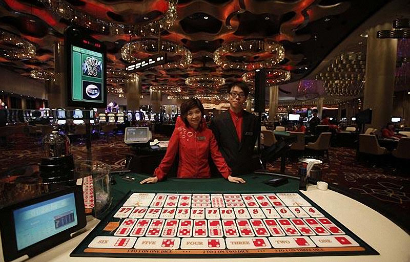casino10    