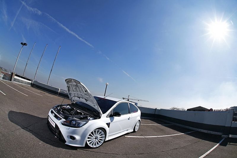 Ford Focus RS  MR Car Design (12 +)