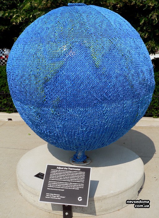 Чикагская выставка креативных и необычных глобусов. Клево! (77 фото)