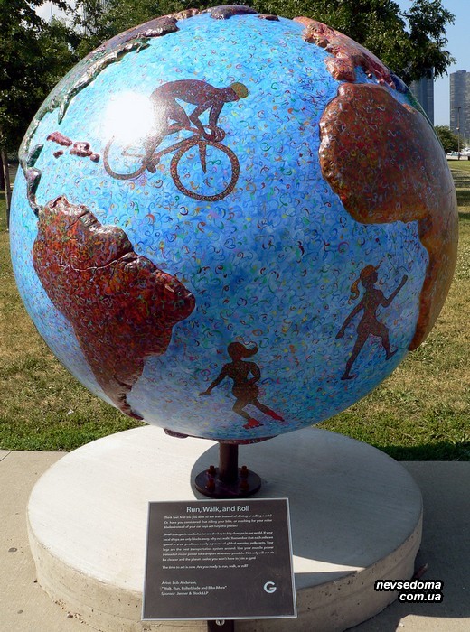 Чикагская выставка креативных и необычных глобусов. Клево! (77 фото)