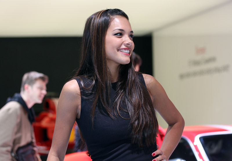 Париж и Москва. Кто лучше? (40 фото)