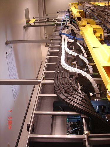 Как должны выглядеть правильные серверные (29 Фото)