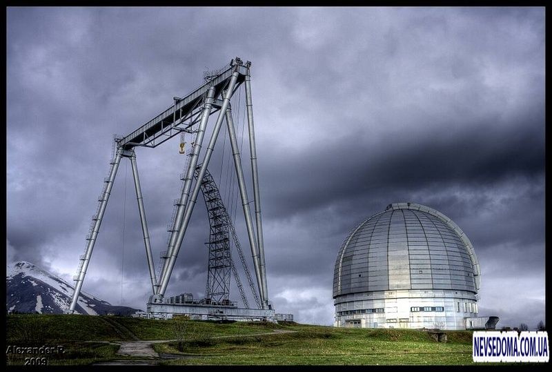 Самый большой телескоп в мире находится. БТА телескоп. Большой телескоп азимутальный БТА. Самый большой телескоп в Евразии. Самый большой телескоп в мире.